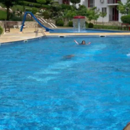 Apartament 2-комнатные у моря 10 бассейнов Crown Noks Sveti Vlas