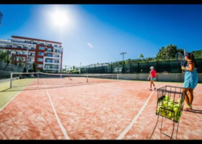 Apartman 2-комнатные у моря 10 бассейнов Crown Noks Szveti Vlasz